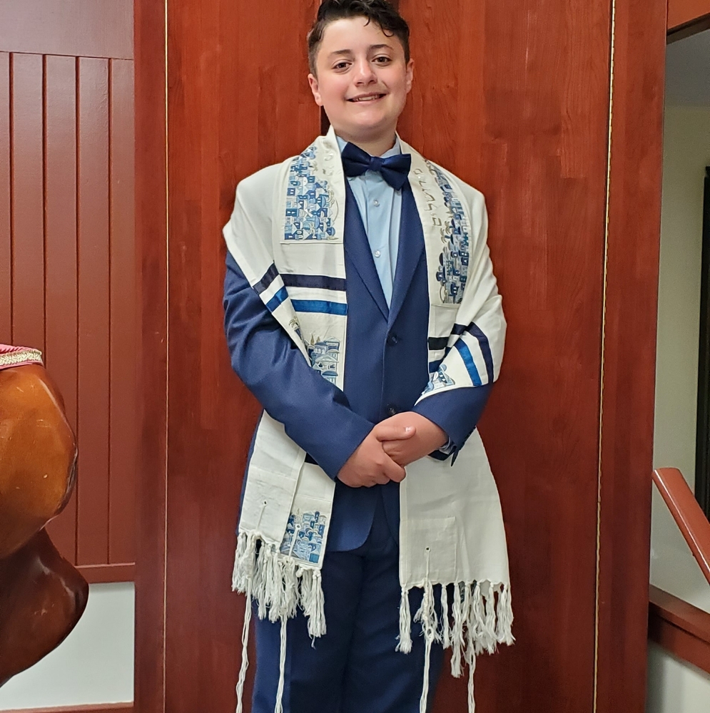 Meet your Posher, Ariel